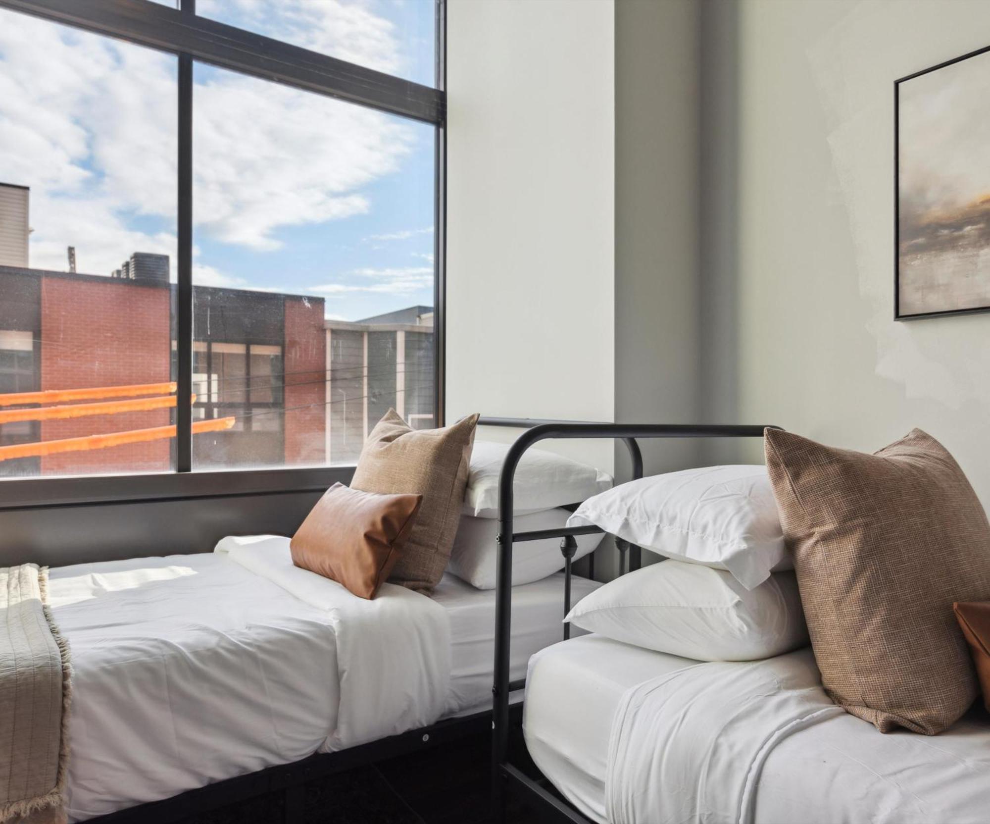 Large 3Br Apts & Studios, Gym, Game Room, Free Street Parking Philadelphie Chambre photo