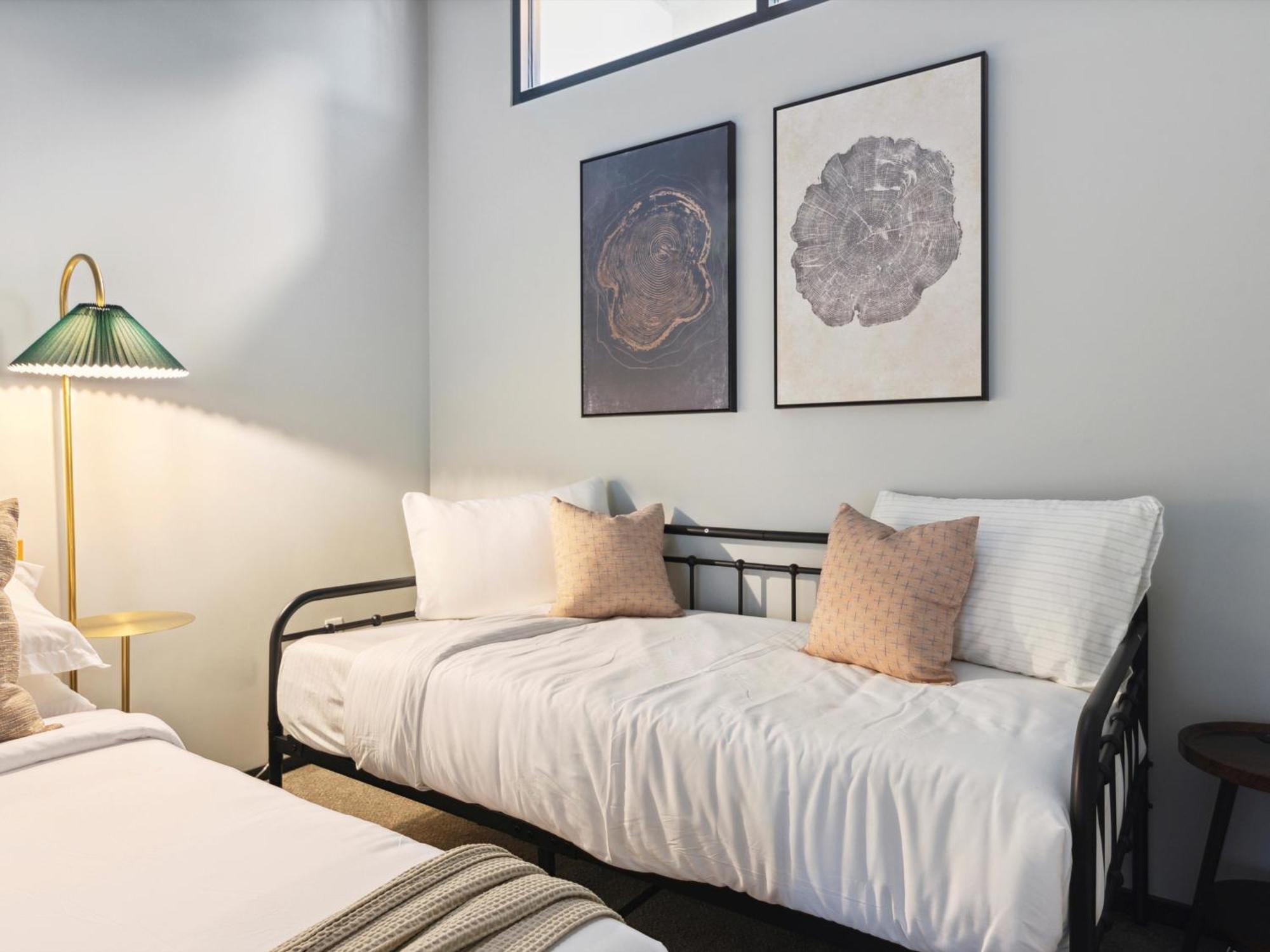 Large 3Br Apts & Studios, Gym, Game Room, Free Street Parking Philadelphie Chambre photo