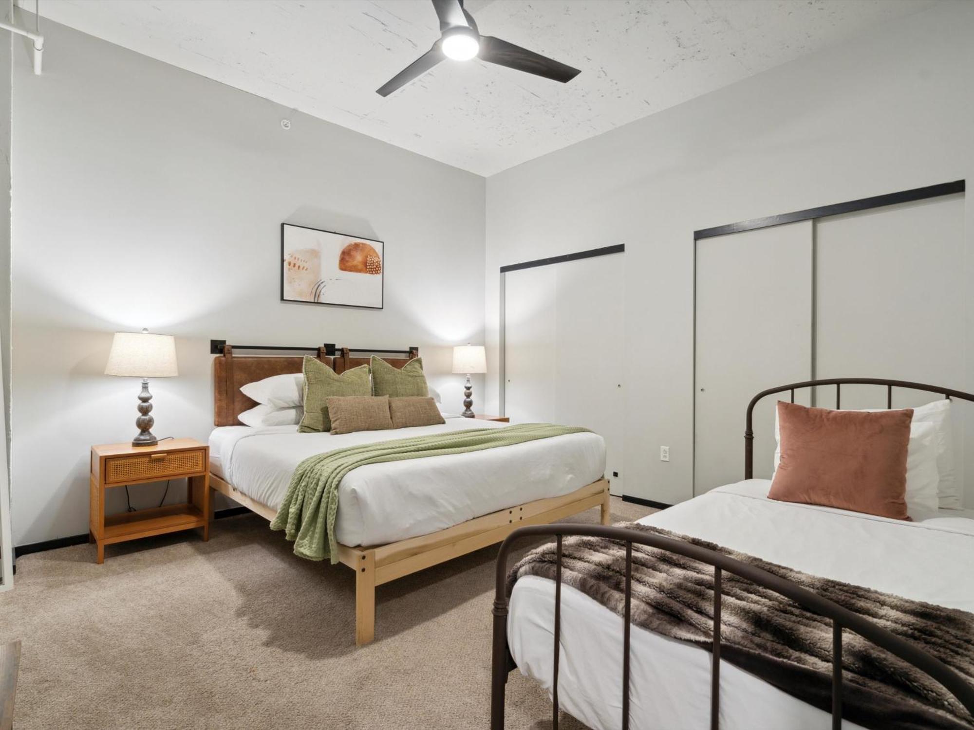 Large 3Br Apts & Studios, Gym, Game Room, Free Street Parking Philadelphie Chambre photo